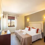 #018 T2 Elisabete By Holidays Appartement Albufeira