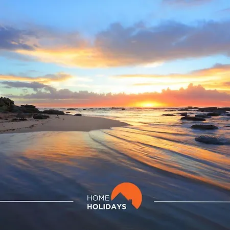 #018 T2 Elisabete By Holidays *