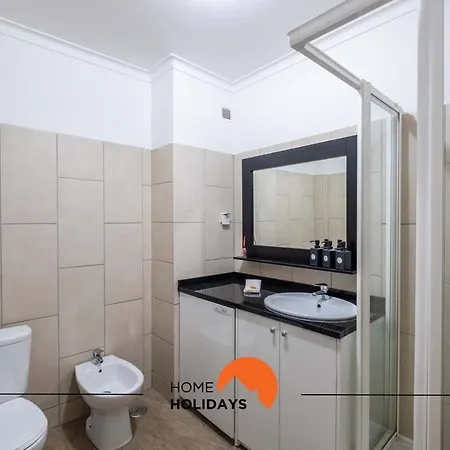 #018 T2 Elisabete By Holidays Albufeira